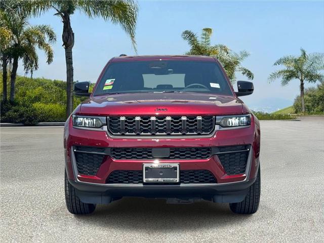 2026 Jeep Grand Cherokee L GRAND CHEROKEE L LAREDO ALTITUDE 4X2 2026 Jeep Grand Cherokee L GRAND CHEROKEE L LAREDO ALTITUDE 4X2