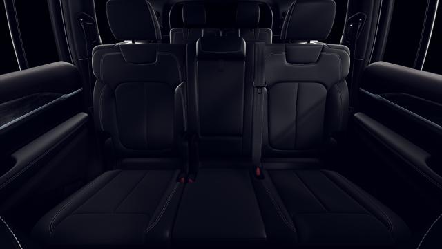 2026 Jeep Grand Cherokee GRAND CHEROKEE L LAREDO ALTITUDE 4X4