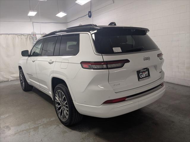 2026 Jeep Grand Cherokee Summit 4x4