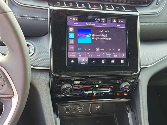 2026 Jeep Grand Cherokee Altitude 4x4