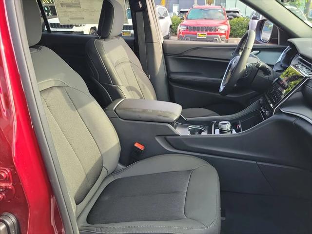 2026 Jeep Grand Cherokee Altitude 4x4