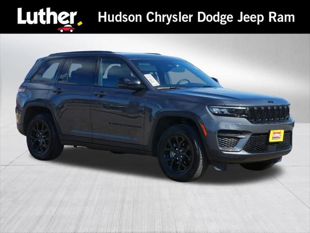 2024 Jeep Grand Cherokee Altitude 4x4 for sale in Hudson, WI