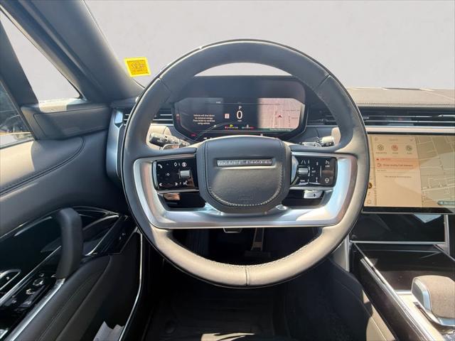 2026 Land Rover Range Rover P530 SE 7 Seat