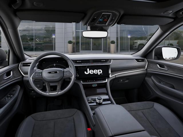 2026 Jeep Grand Cherokee Altitude 4x4