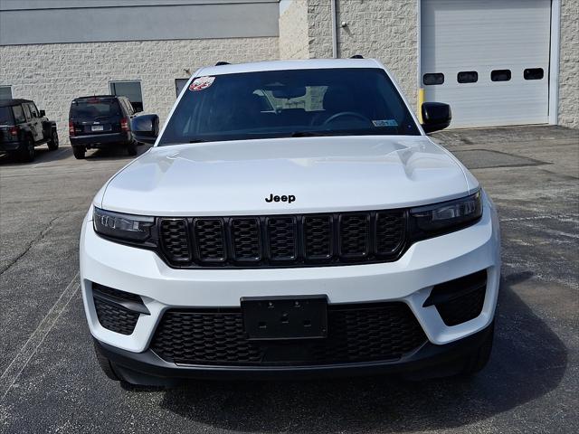 2023 Jeep Grand Cherokee Altitude X 4x4 2023 Jeep Grand Cherokee Altitude X 4x4