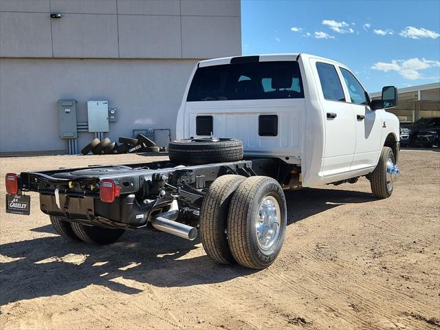 2026 RAM 3500 Chassis RAM 3500 TRADESMAN CREW CAB CHASSIS 4X4 60 CA