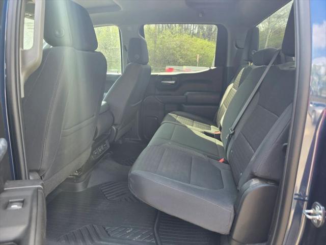 2022 Chevrolet Silverado 1500 4WD Crew Cab Short Bed LT