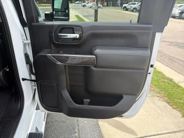 2020 Chevrolet Silverado 2500HD 4WD Crew Cab Standard Bed LTZ