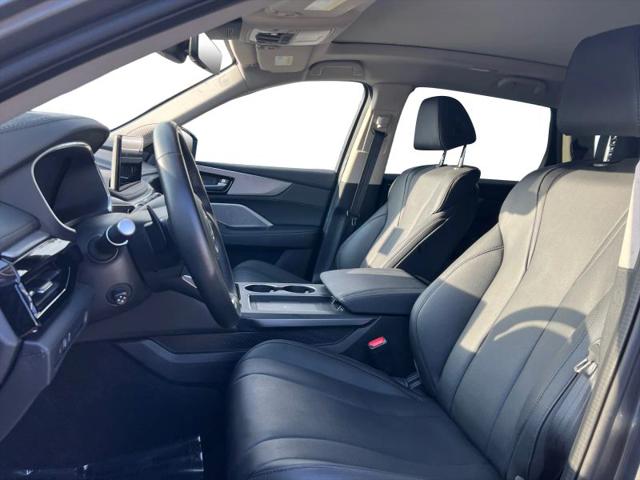 2025 Acura MDX Standard