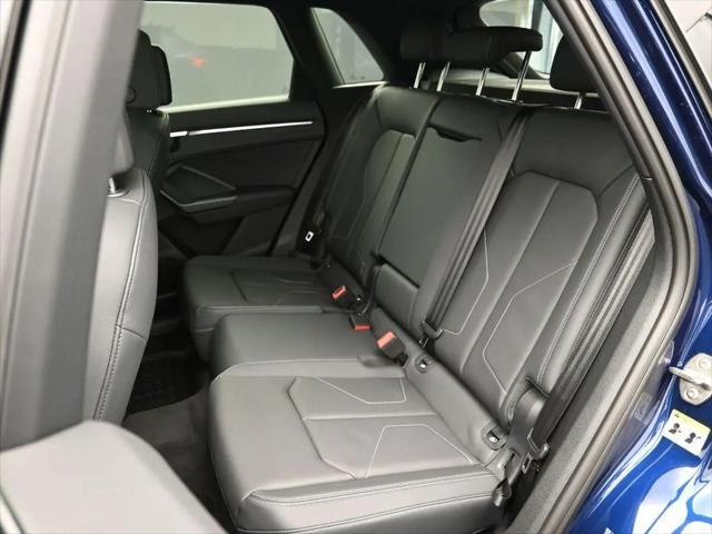 2025 Audi Q3 Premium 45 TFSI S line quattro Tiptronic
