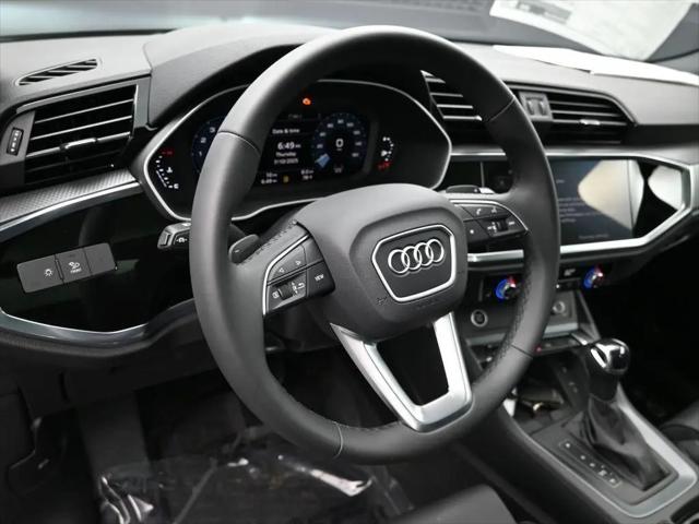 2025 Audi Q3 Premium 45 TFSI S line quattro Tiptronic