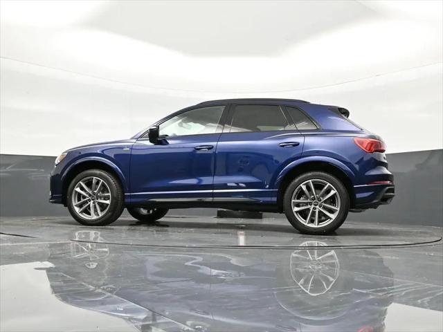 2025 Audi Q3 Premium 45 TFSI S line quattro Tiptronic