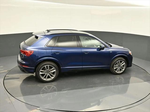 2025 Audi Q3 Premium 45 TFSI S line quattro Tiptronic