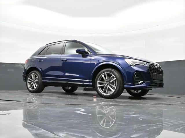 2025 Audi Q3 Premium 45 TFSI S line quattro Tiptronic