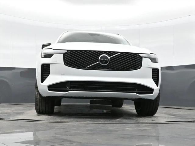 2026 Volvo XC90 Ultra Dark Theme, B6 AWD Gas (mild hybrid), Gasoline, 7 Seats