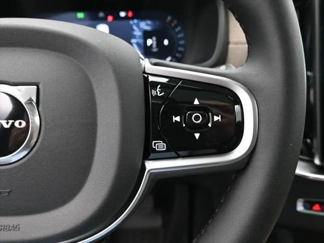 2026 Volvo XC90 Plus, B6 AWD Gas (mild hybrid), Gasoline, Bright, 7 Seats