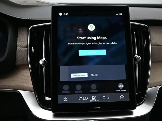 2026 Volvo XC90 Core, B6 AWD Gas (mild hybrid), Gasoline, Bright, 7 Seats