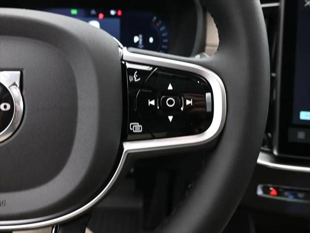 2026 Volvo XC90 Ultra, B6 AWD Gas (mild hybrid), Gasoline, Bright, 7 Seats