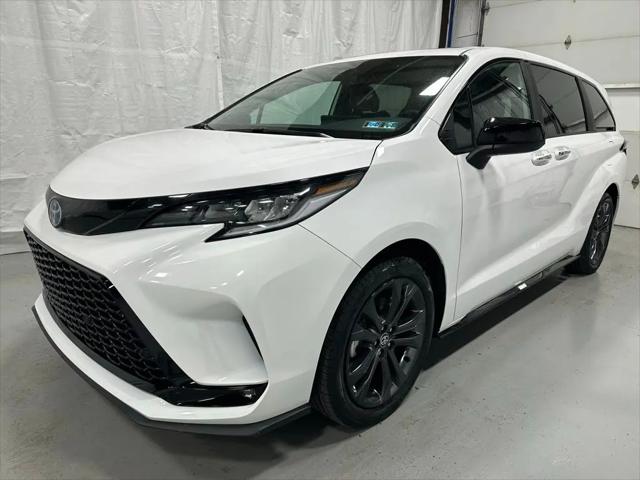 2025 Toyota Sienna XSE