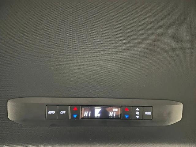 2025 Toyota Sienna XSE