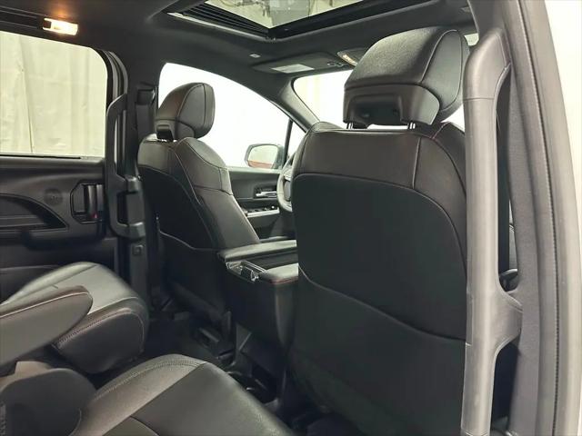 2025 Toyota Sienna XSE