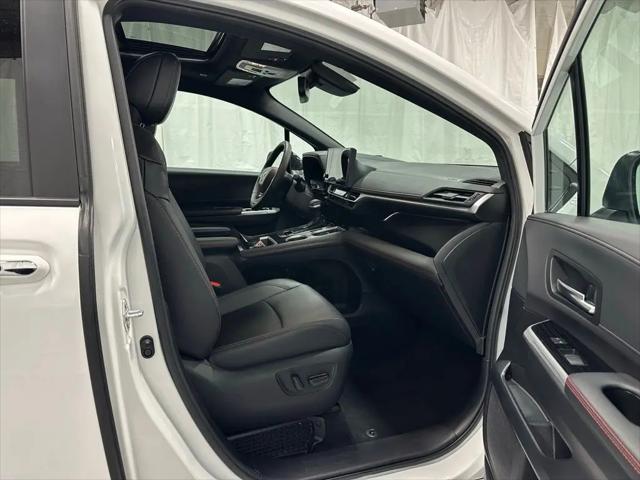 2025 Toyota Sienna XSE