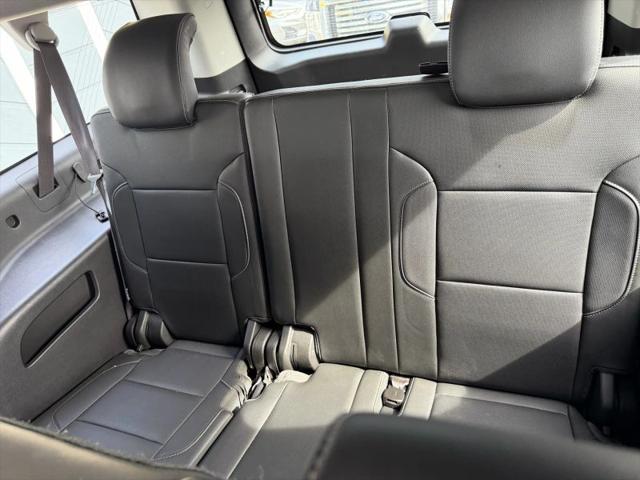 2015 GMC Yukon XL SLT