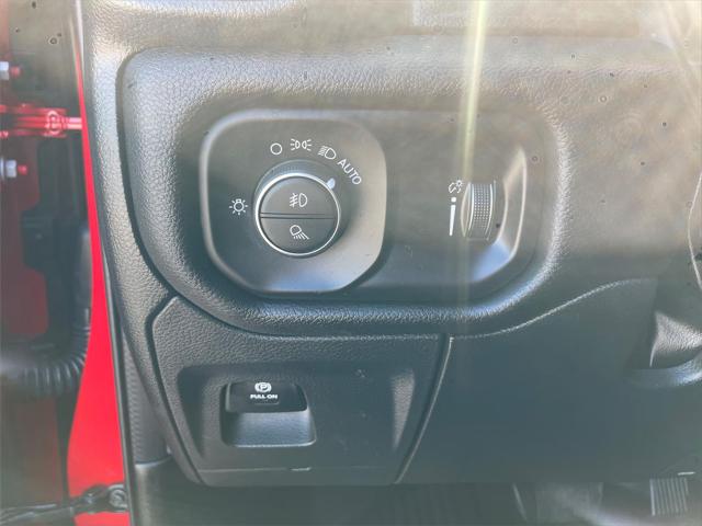 2023 Ram 1500 Big Horn Crew Cab 4x4 5'7" Box