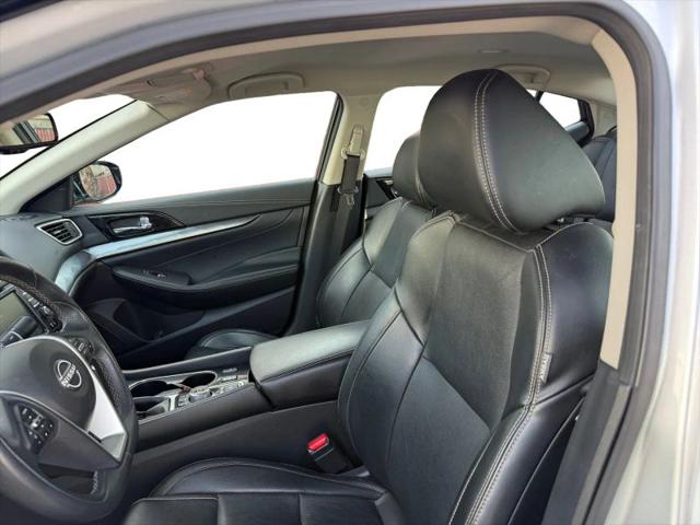 2023 Nissan Maxima SV Xtronic CVT