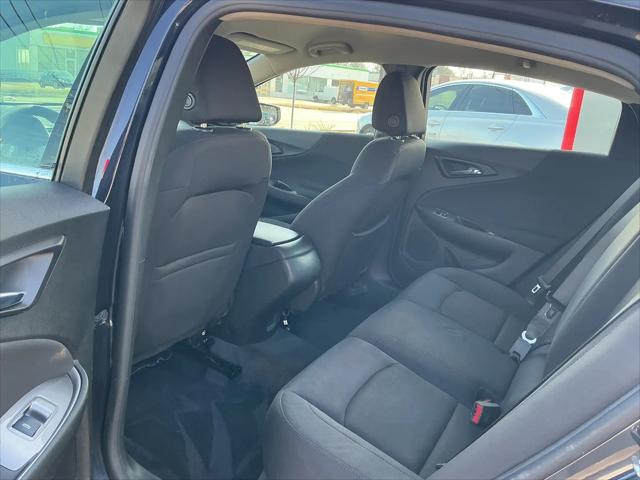 2022 Chevrolet Malibu FWD 1FL