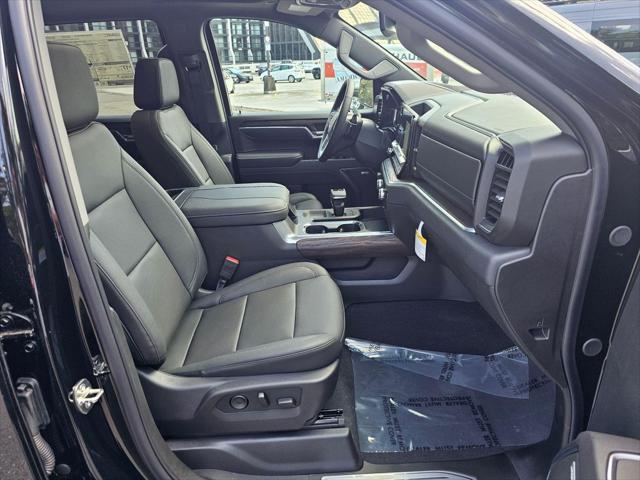 2026 GMC Sierra 1500 Crew Cab, Standard Bed, SLT, 4WD