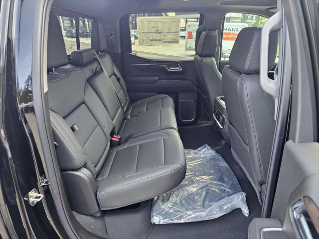 2026 GMC Sierra 1500 Crew Cab, Standard Bed, SLT, 4WD