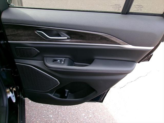 2026 Jeep Grand Cherokee Limited 4x4