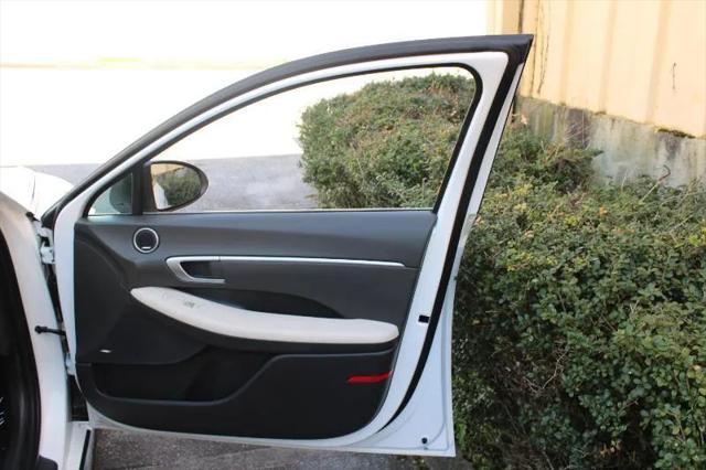 2022 Hyundai Sonata Hybrid SEL