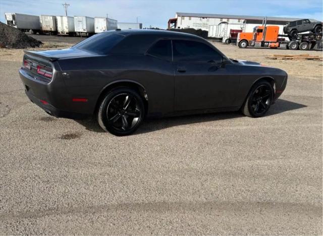 2015 Dodge Challenger SXT