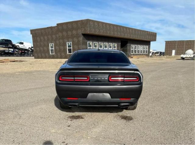 2015 Dodge Challenger SXT