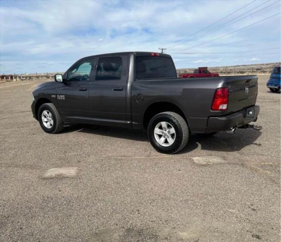 2017 Ram 1500 Express Crew Cab 4x4 5'7" Box