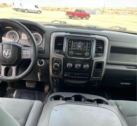 2017 Ram 1500 Express Crew Cab 4x4 5'7" Box