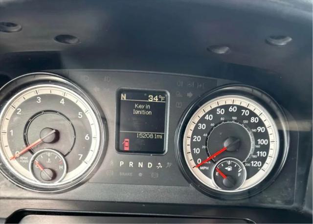 2017 Ram 1500 Express Crew Cab 4x4 5'7" Box
