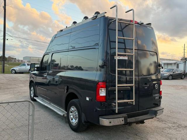 2017 Nissan 3500 SL V8
