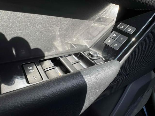 2018 Land Rover Range Rover Velar D180 S