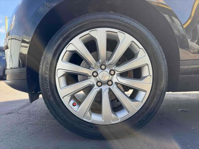 2018 Land Rover Range Rover Velar D180 S