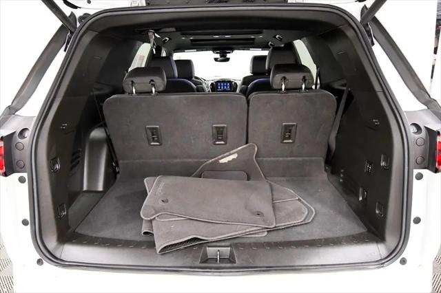 2023 Chevrolet Traverse AWD High Country