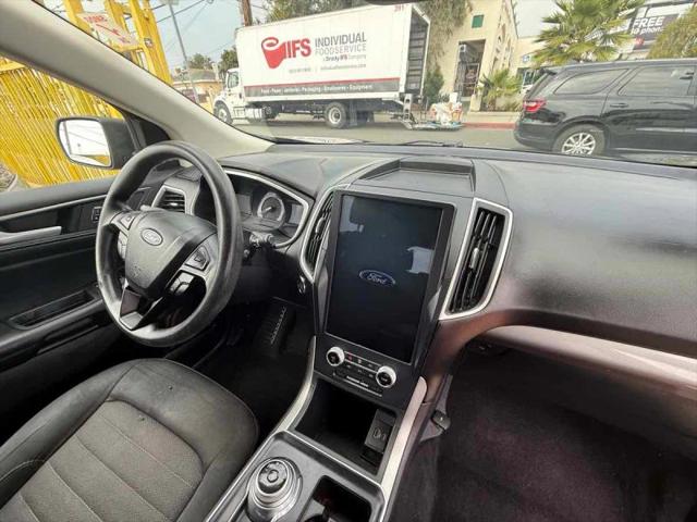 2021 Ford Edge SE