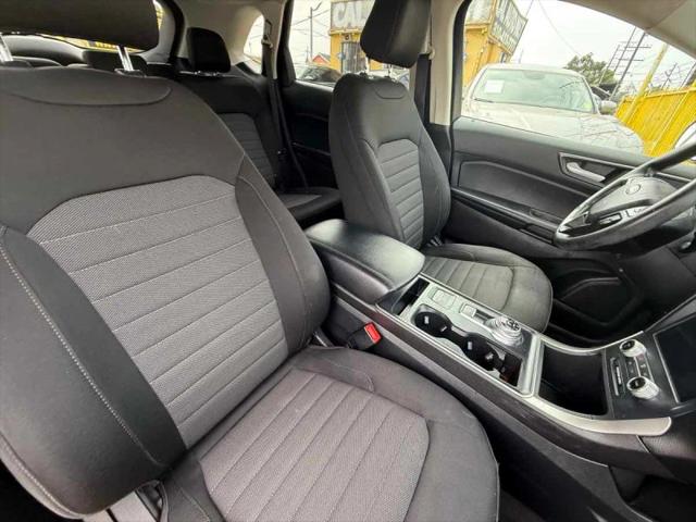 2021 Ford Edge SE