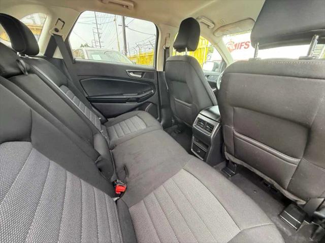 2021 Ford Edge SE