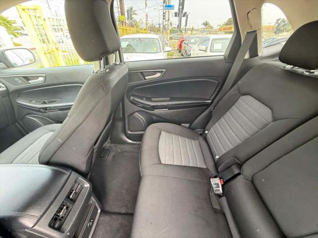 2021 Ford Edge SE