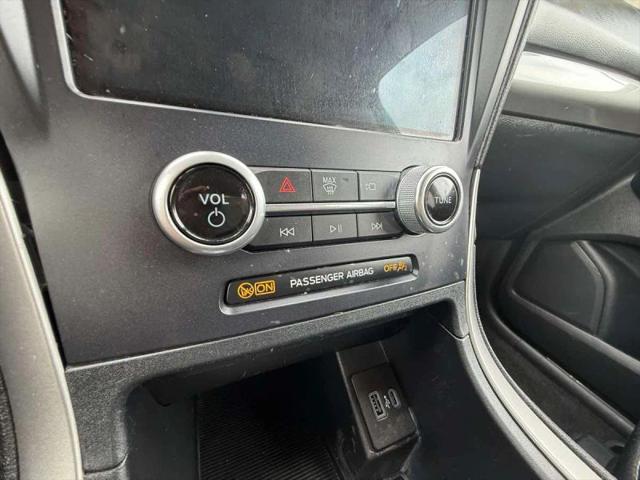 2021 Ford Edge SE