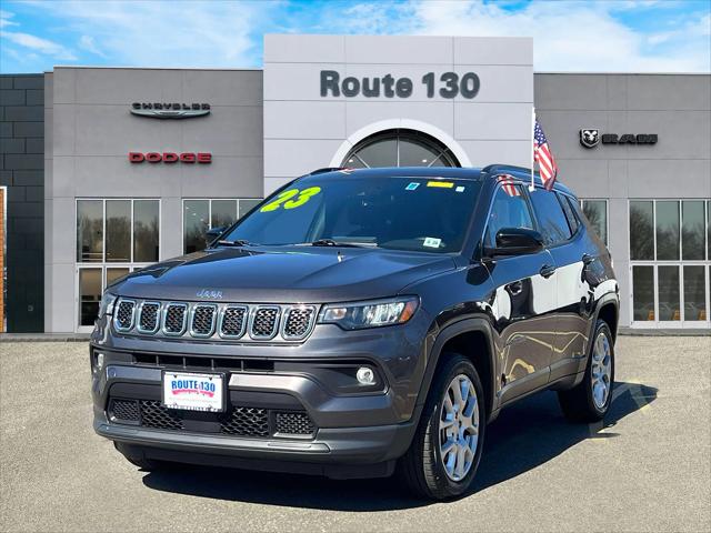 2023 Jeep Compass Latitude Lux FWD