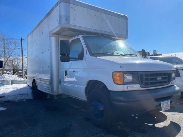 2007 Ford E-450 Cutaway Base